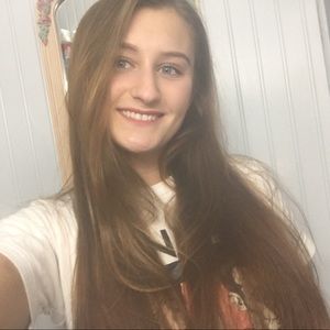 Meet your Posher, Brianna